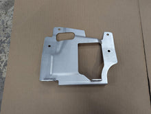 Load image into Gallery viewer, E46 XI M tech II Brake duct brackets PAIR
