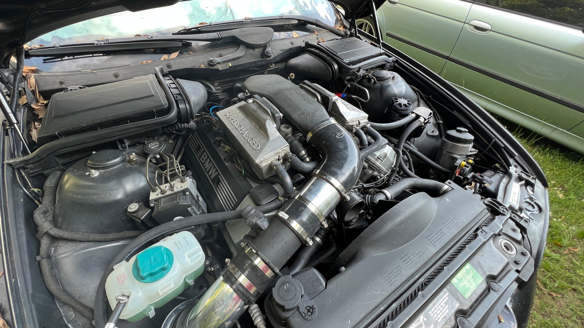 ESS TUNINGBMWE39 M5 VT1560 Supercharger System Car